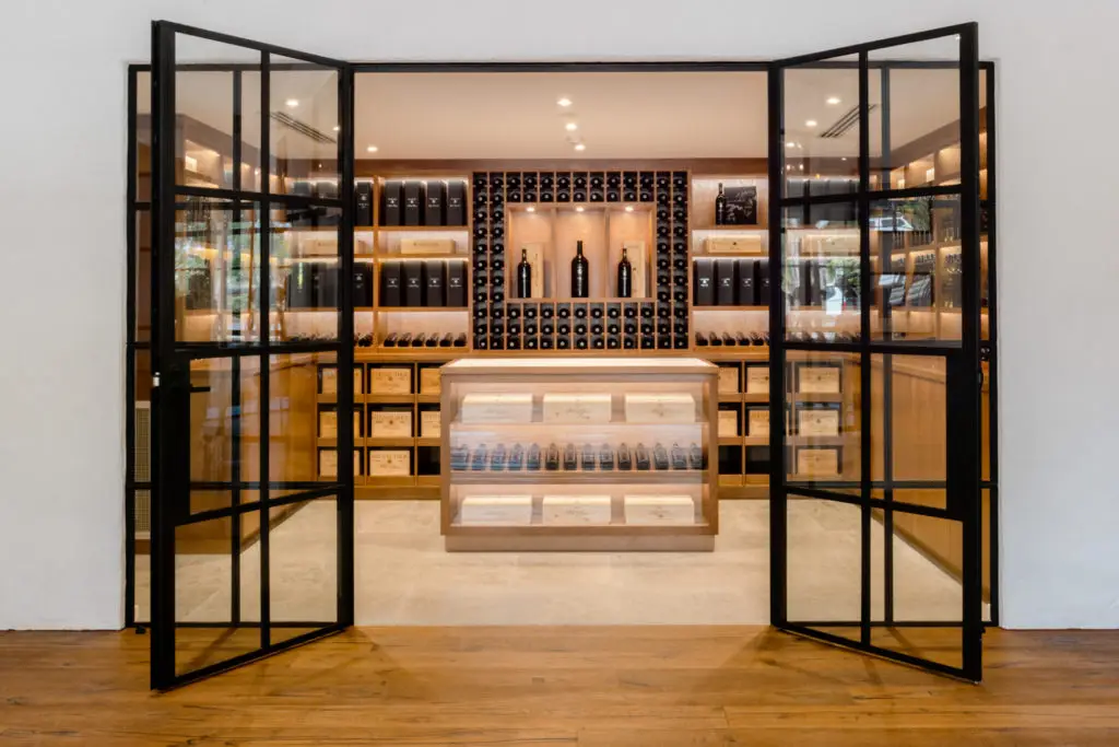 Henschke-Cellar-Door-Interior-LO-RES-03-1024x683